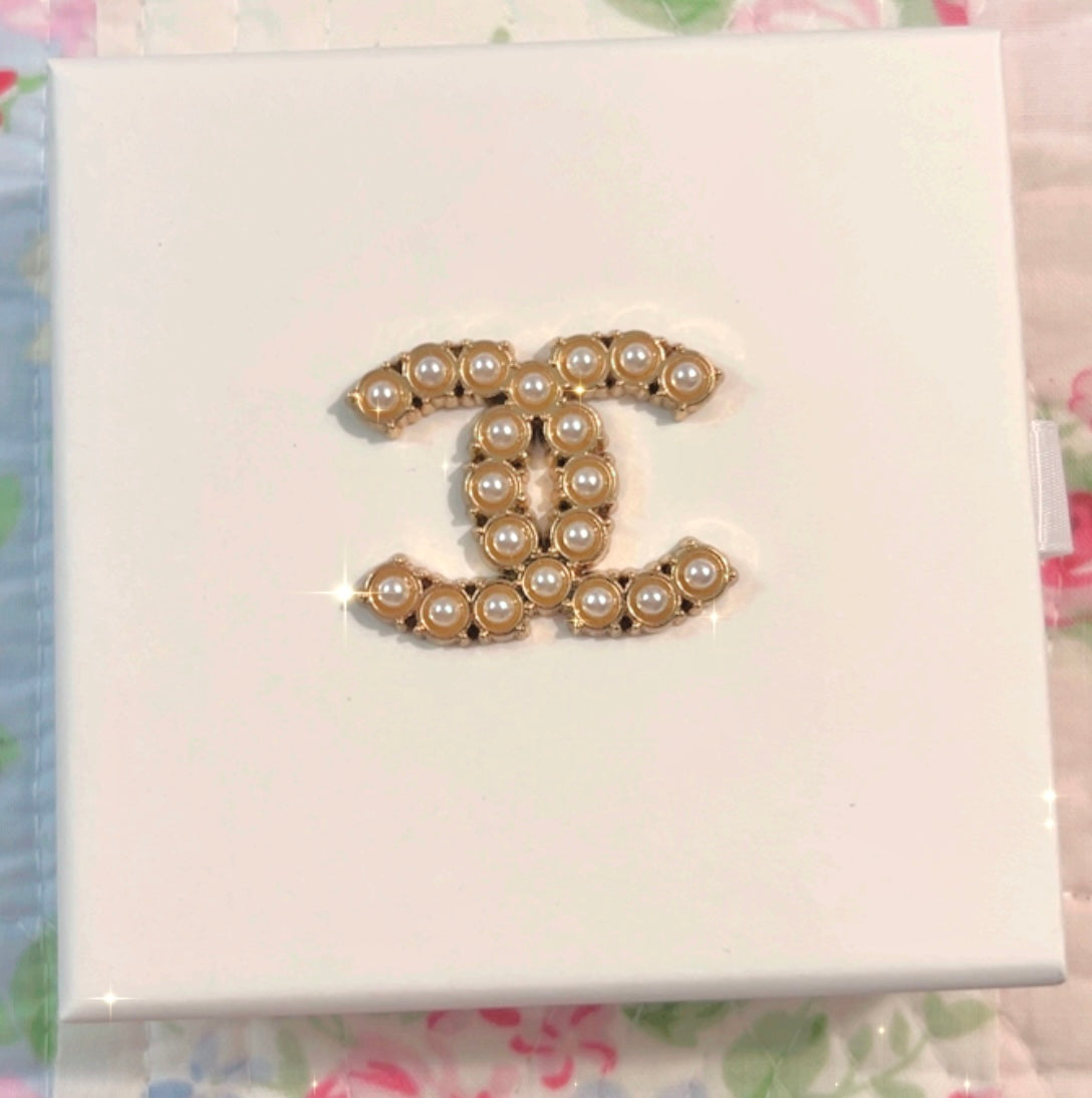 The Classic Brooch- 2 options