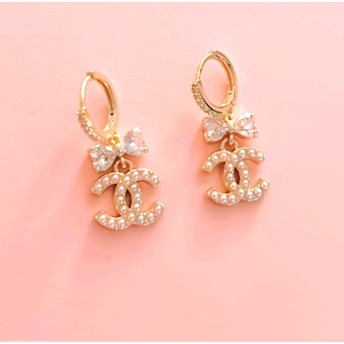 The Mini Pearl & Bow Earrings