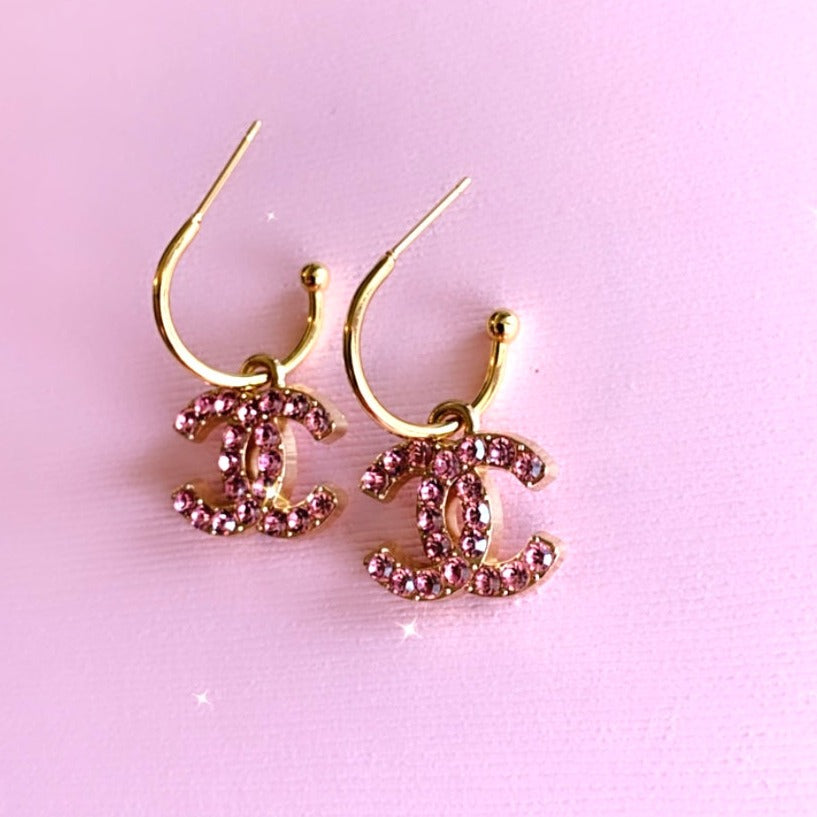 The Small Hoop Earrings With Pink Crystals