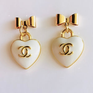 The Coco Earrings in White