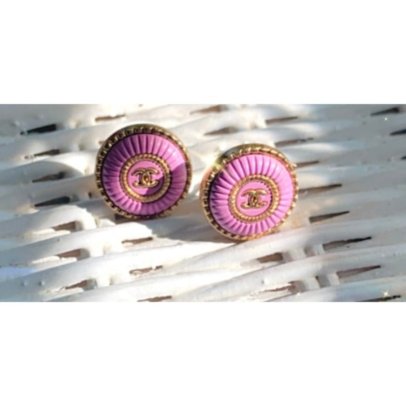 The Candie Mini Stud Earrings in Purple