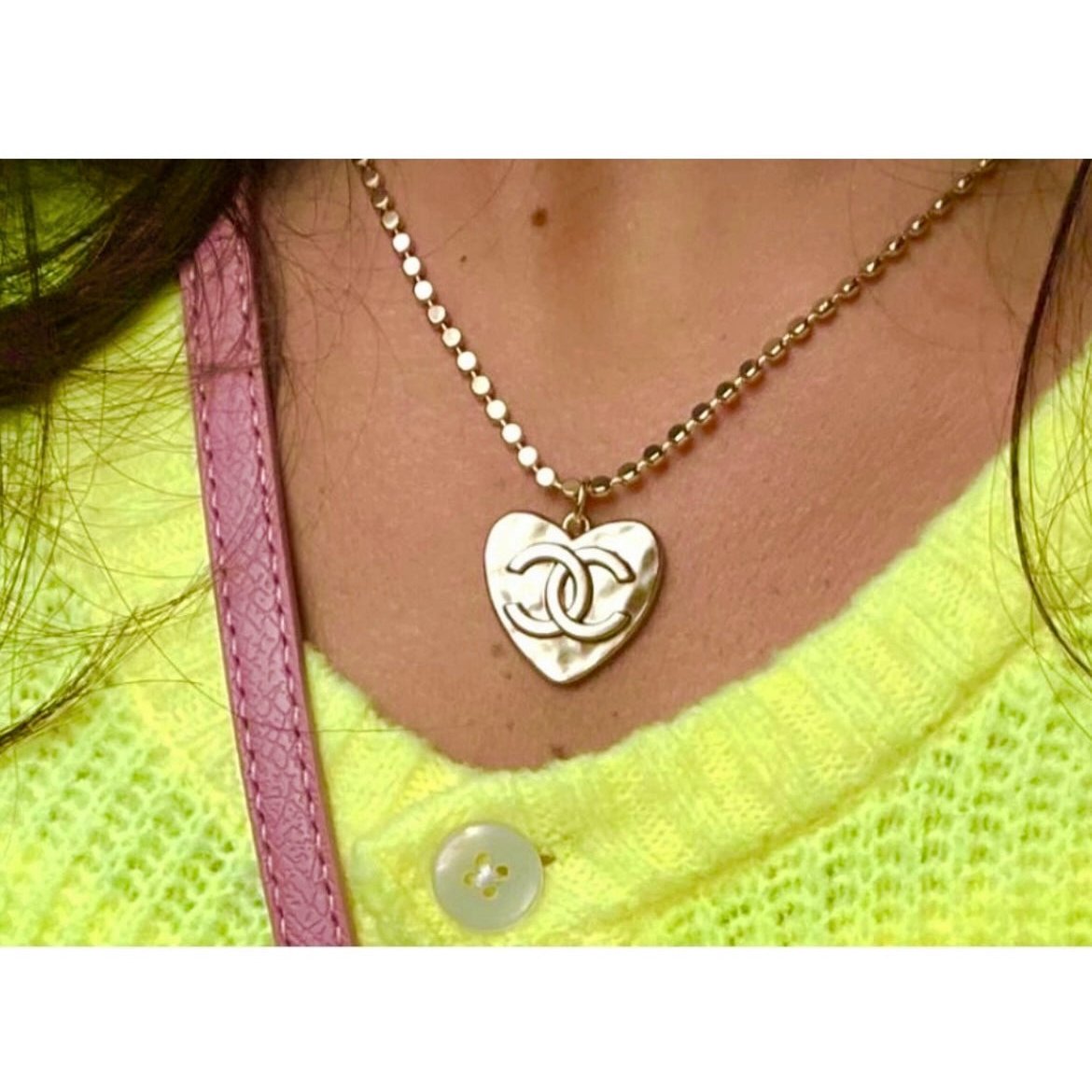 The Jumbo Heart Dainty Necklace in Gold