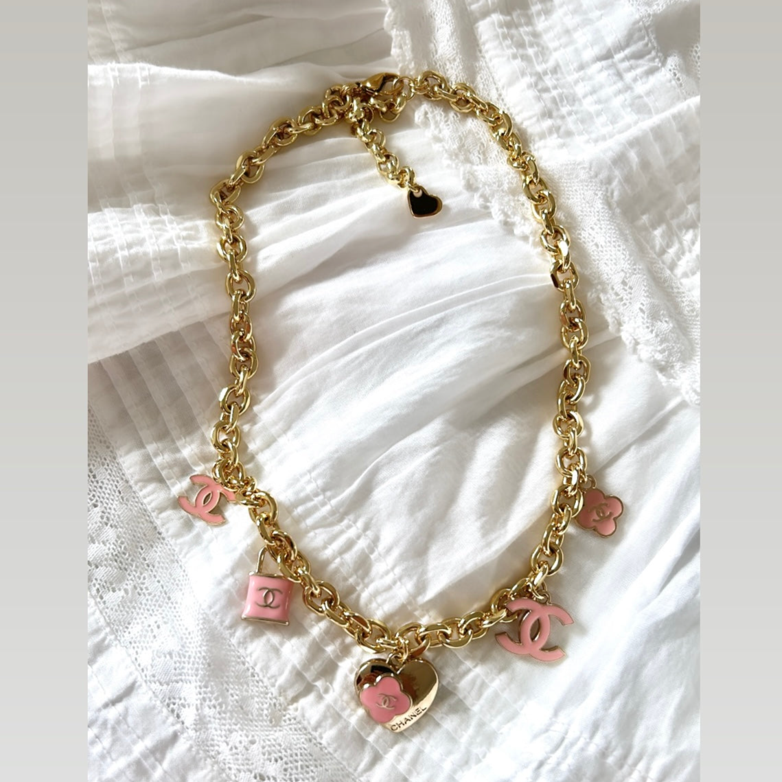 The Rosie Necklace