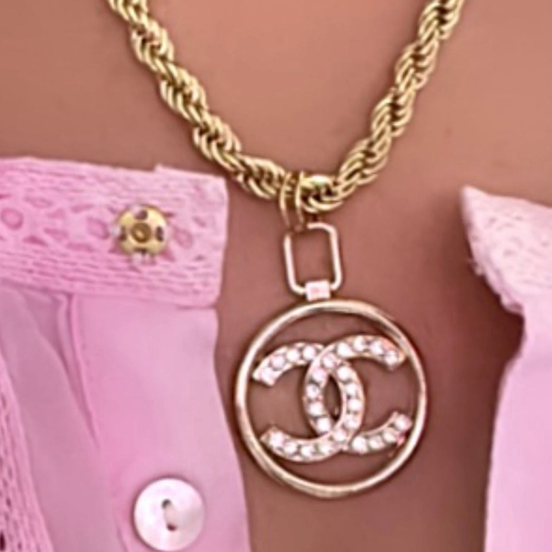 The Dolly Necklace