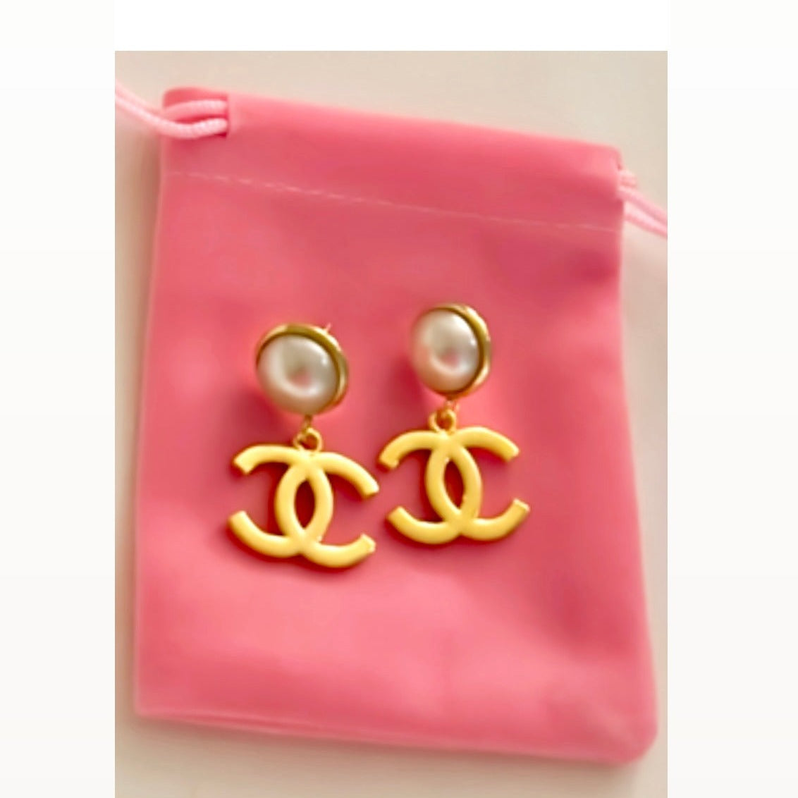 The Classic Pearl Logo Earrings in Gold