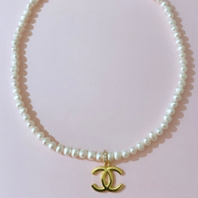 The Classic Logo Pearl Necklace